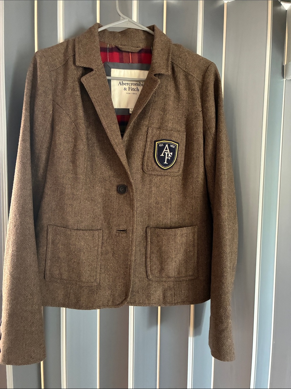 Abercrombie & Fitch Tan Herringbone Crest Blazer